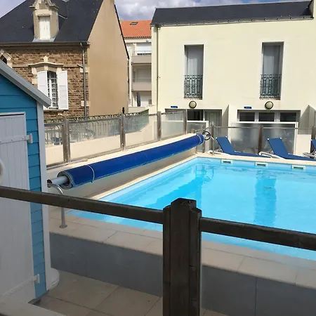 Apartamento Rdc Avec Terrasse, Piscine Et Parking - Acces Direct Plage Des Sables-d'olonne - Fr-1-197-588 Les Sables-dʼOlonne